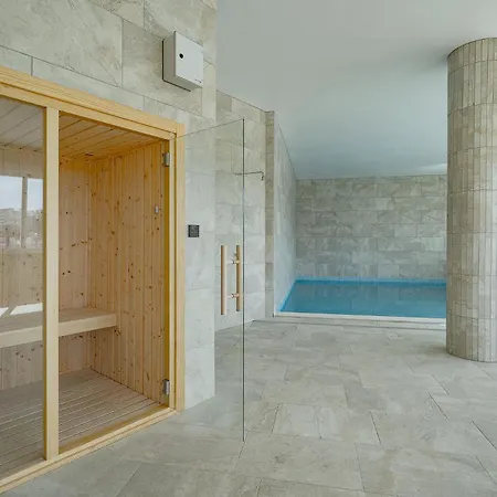 Marina View By Homing *