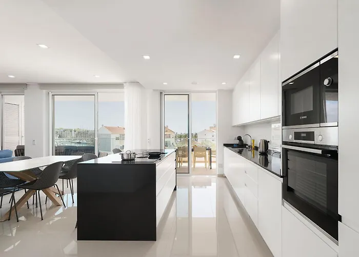 Marina View By Homing