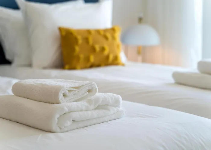 Marina View By Homing